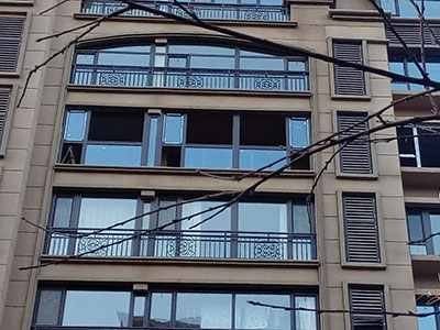 ʯ���f�����X�T��